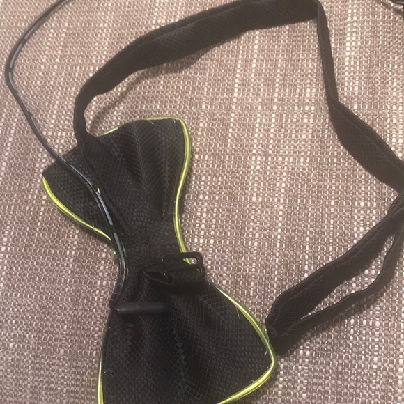 LED bow tie - Picture 7 of 8